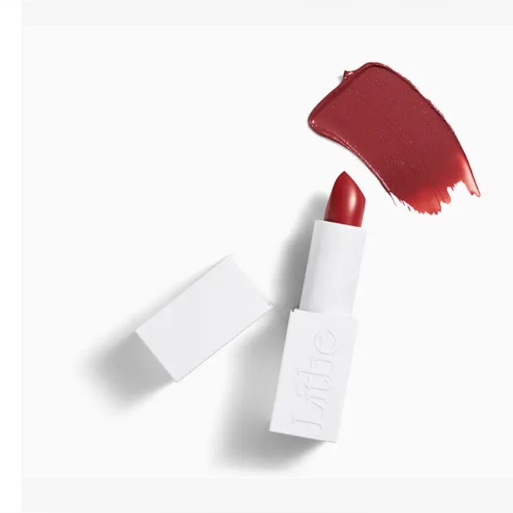 STOLEN* New! LITHE BEAUTY
Nourish & Glow Lipstick in Dahlia (Deep Mauve) - Picture 2 of 2